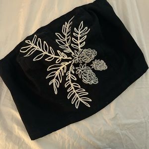 Maeve by Anthropologie embroidered strapless top